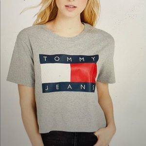 Tommy Hilfiger tee